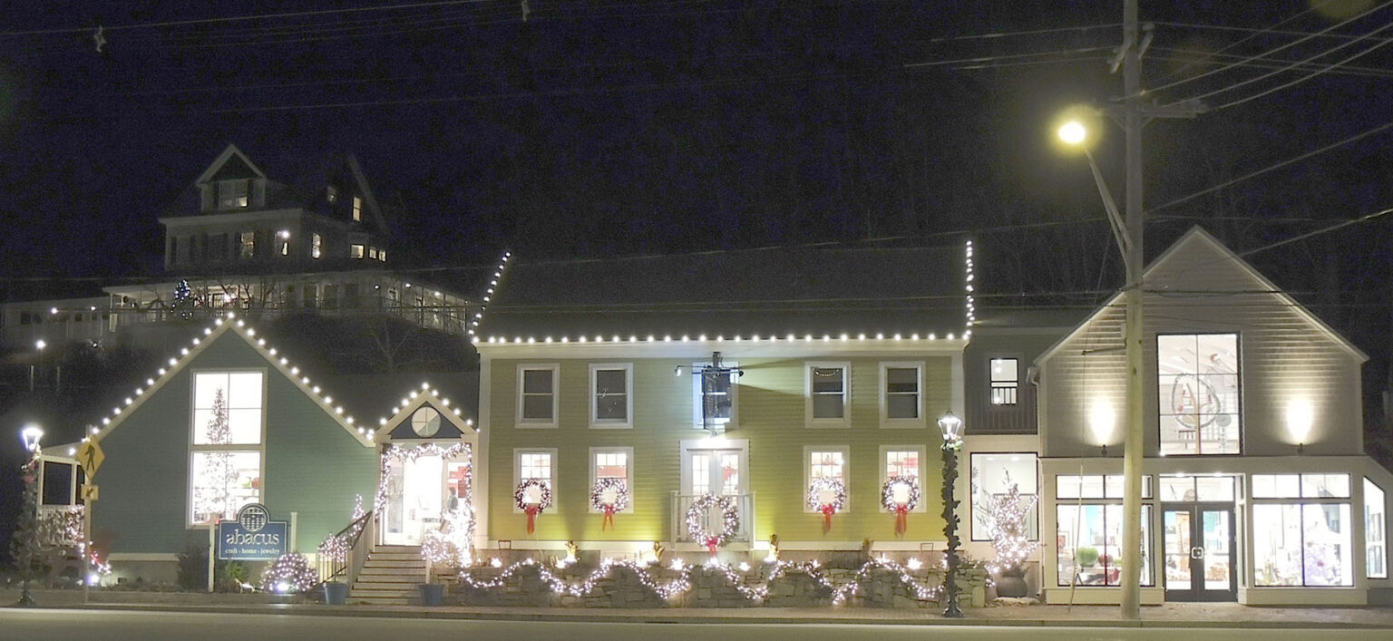 Ogunquit's Christmas by the Sea Village by the Sea Hotel A Wells, Maine