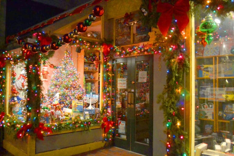 Ogunquit's Christmas by the Sea - Village by the Sea Hotel: A Wells, Maine